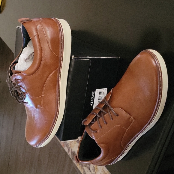 Alfani Billy Dress Sneakers Tan Men's Size - Picture 3 of 4